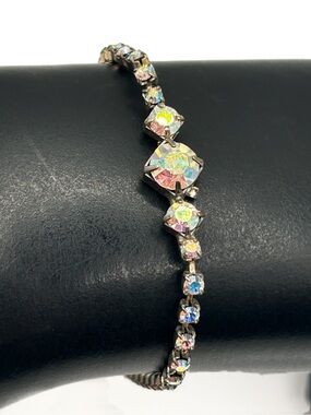Vintage 1950s Aurora Borealis Crystal Bracelet